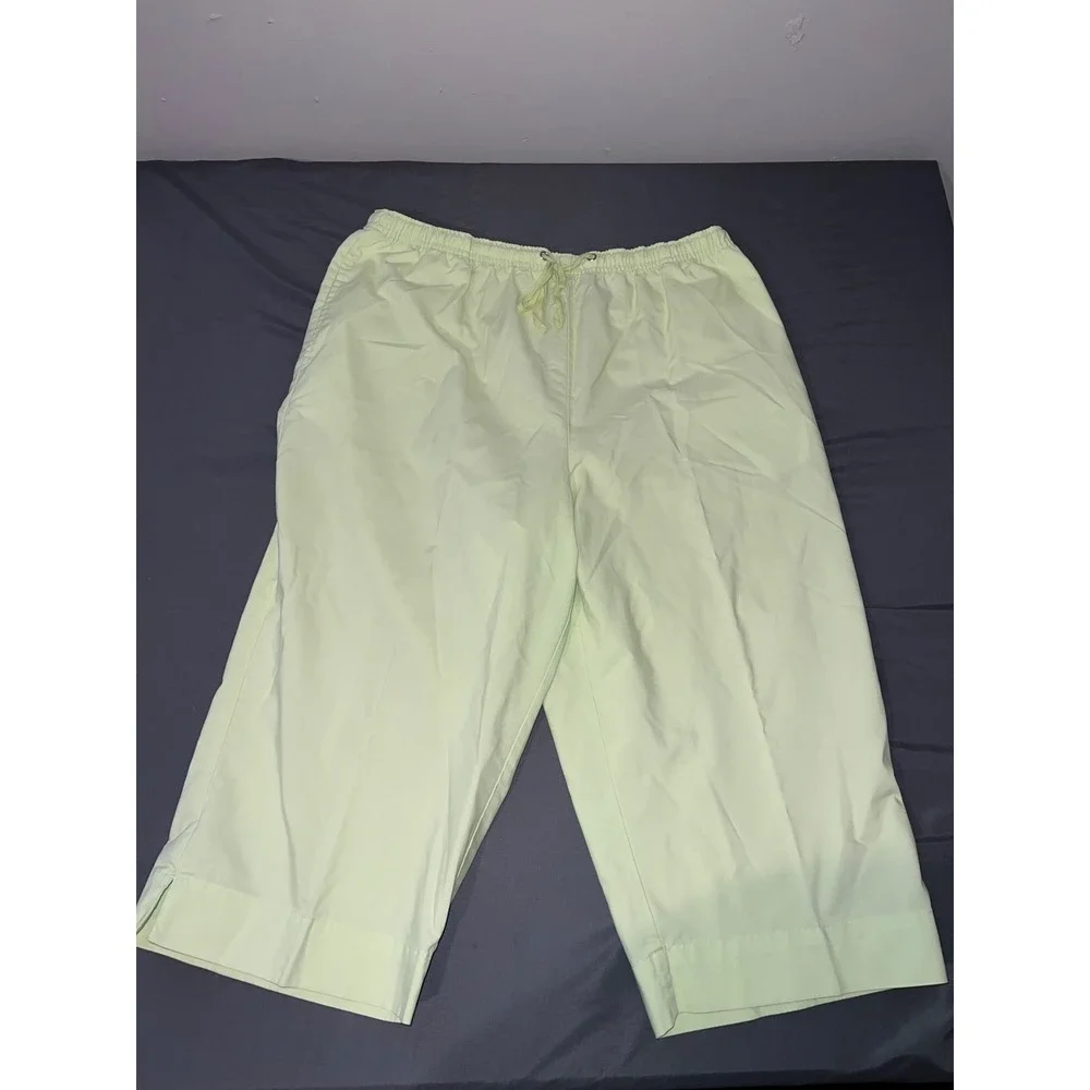 Karen Scott Sport Womens L Light Green Capri Pants Elastic Waist Cotton Blend